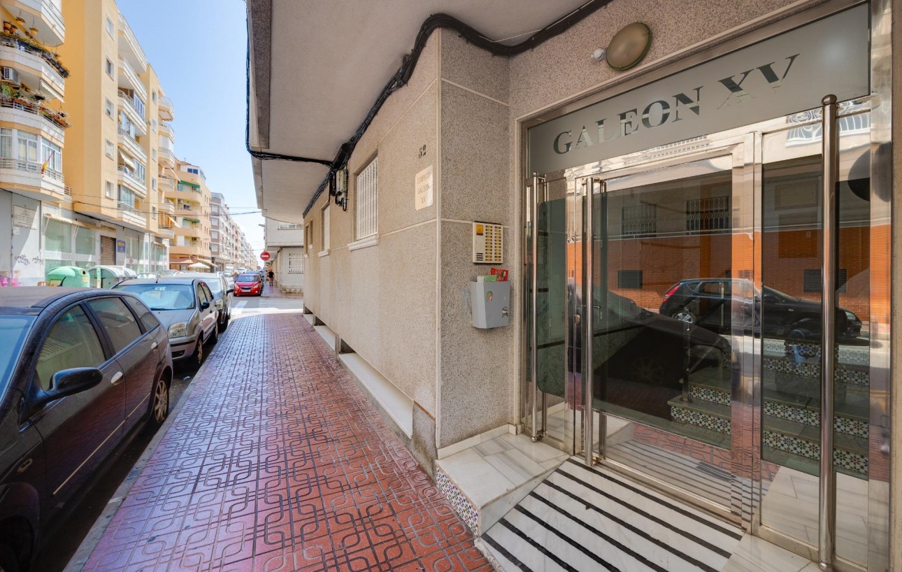 Resale - Lägenhet - Torrevieja - Estacion de autobuses