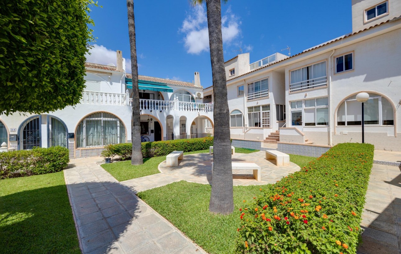 Resale - Bungalow Planta Alta - Torrevieja - La Siesta - El Salado - Torreta