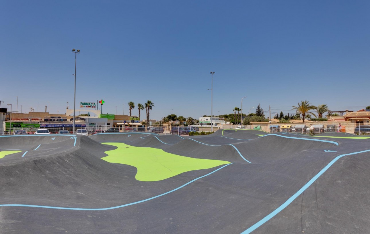 Resale - Bungalow Planta Alta - Torrevieja - La Siesta - El Salado - Torreta