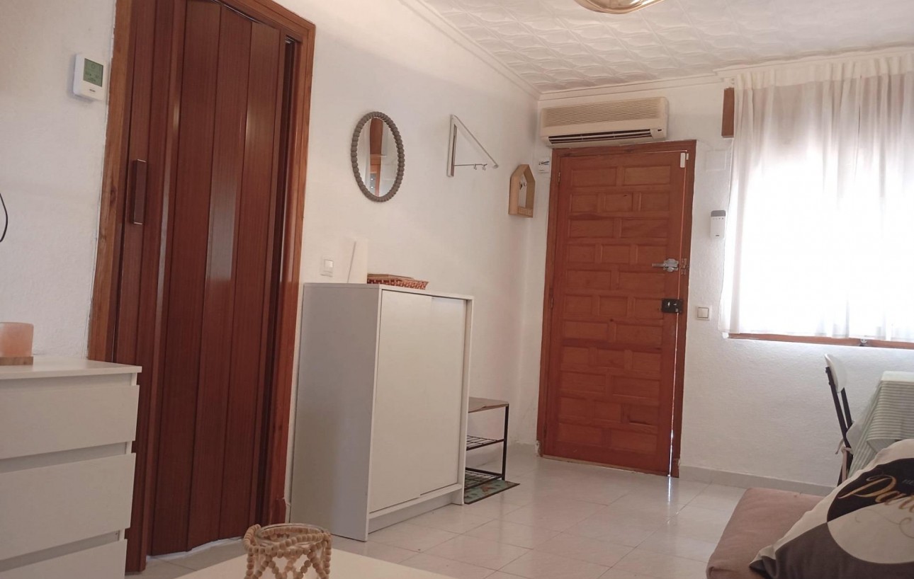 Venta - Bungalow - Torrevieja - Torretas