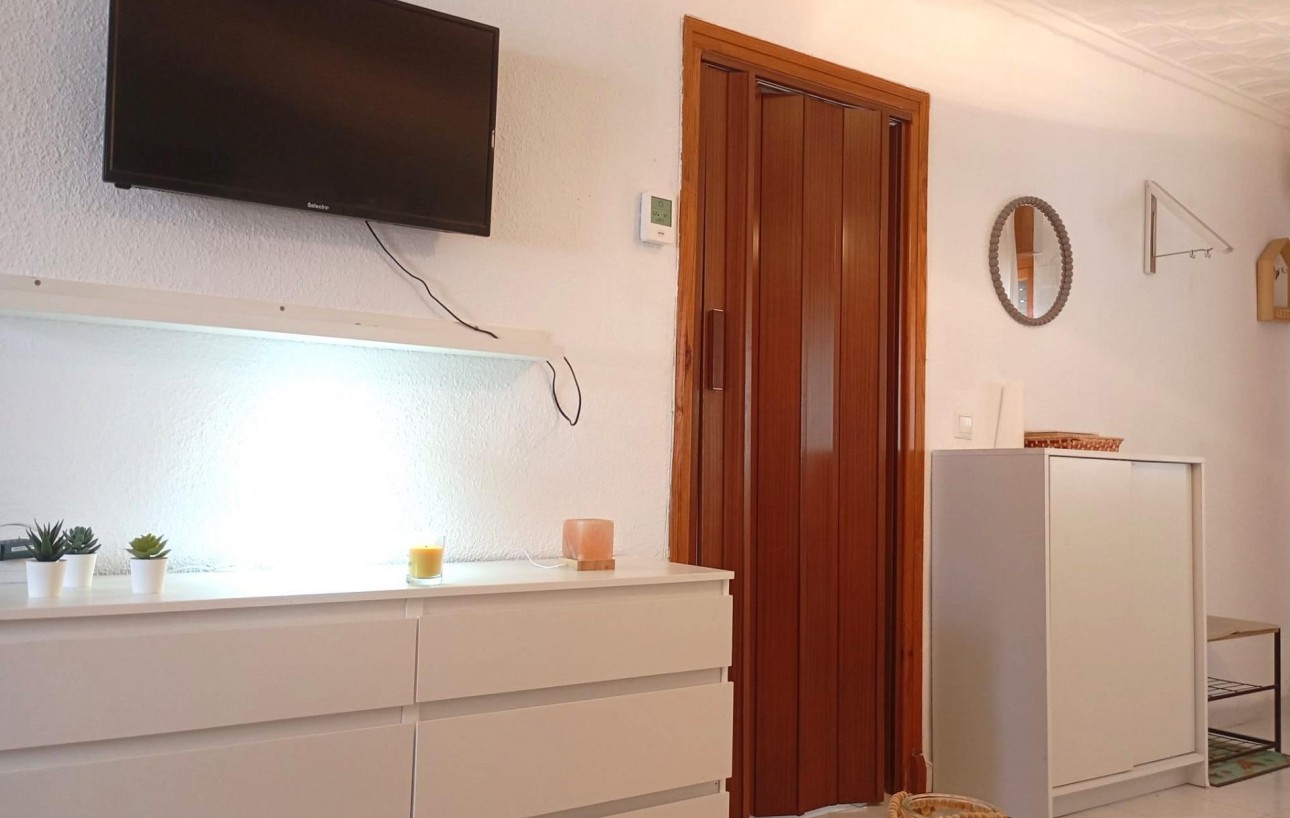 Venta - Bungalow - Torrevieja - Torretas