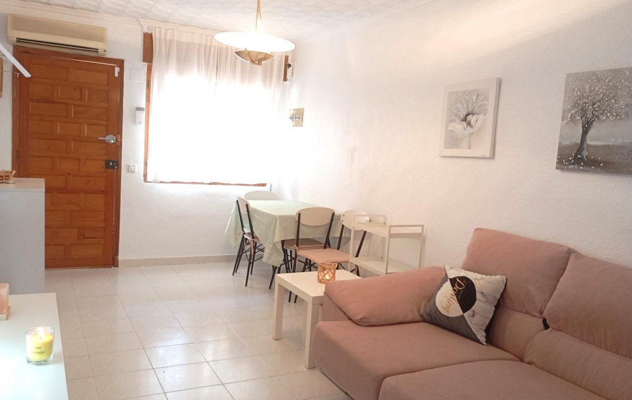Venta - Bungalow - Torrevieja - Torretas