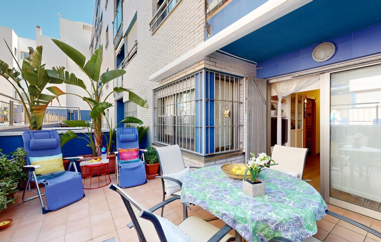Venta - Apartamento - Torrevieja - Playa de los locos