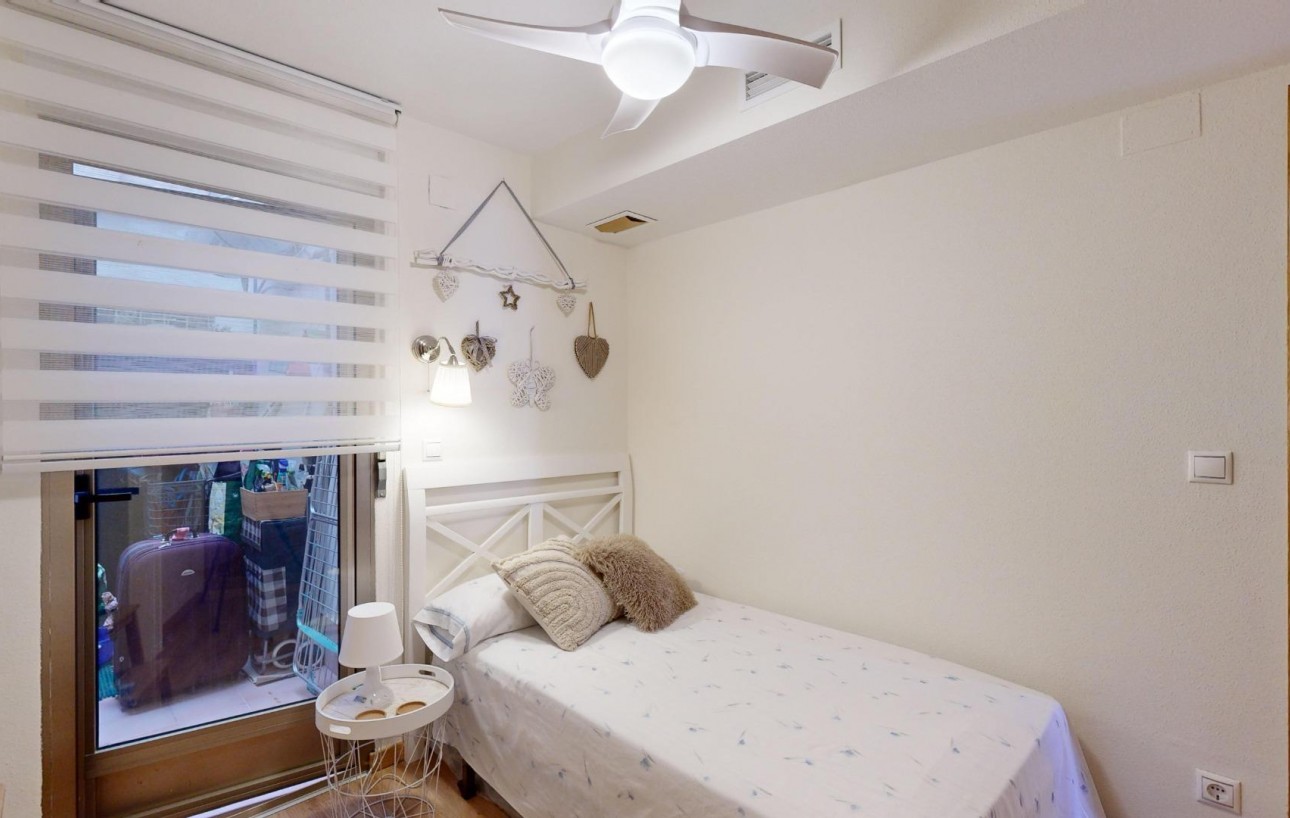 Venta - Apartamento - Torrevieja - Playa de los locos