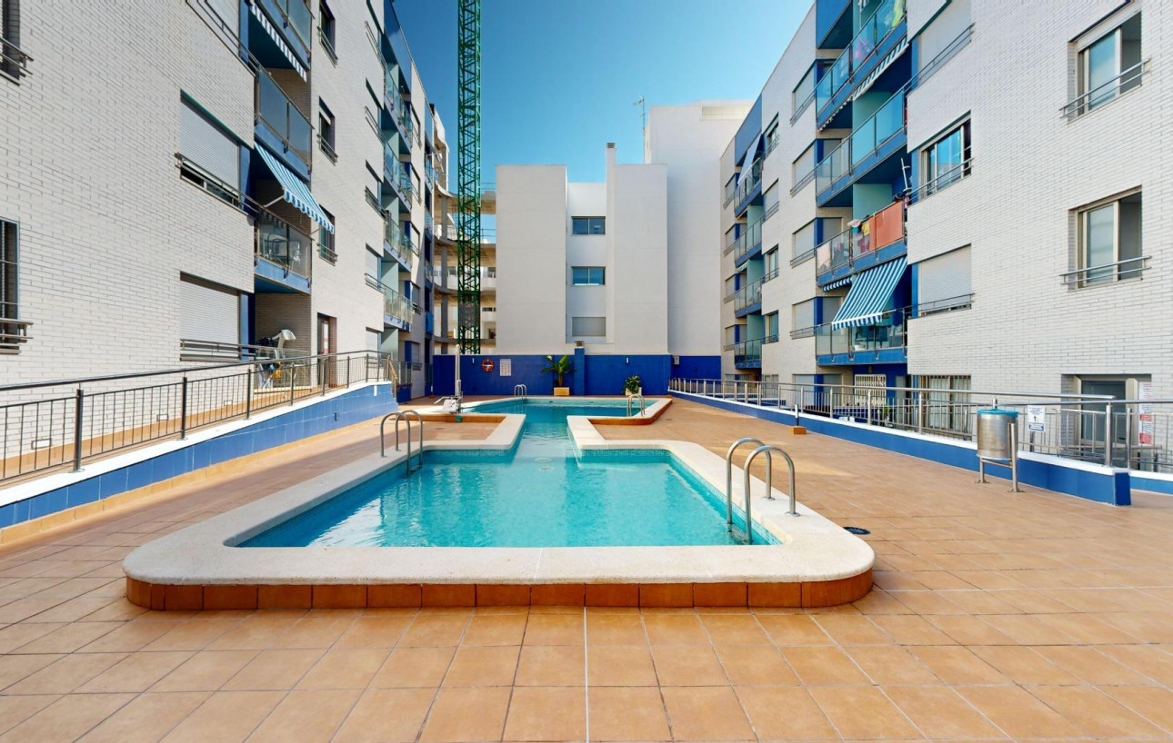 Venta - Apartamento - Torrevieja - Playa de los locos
