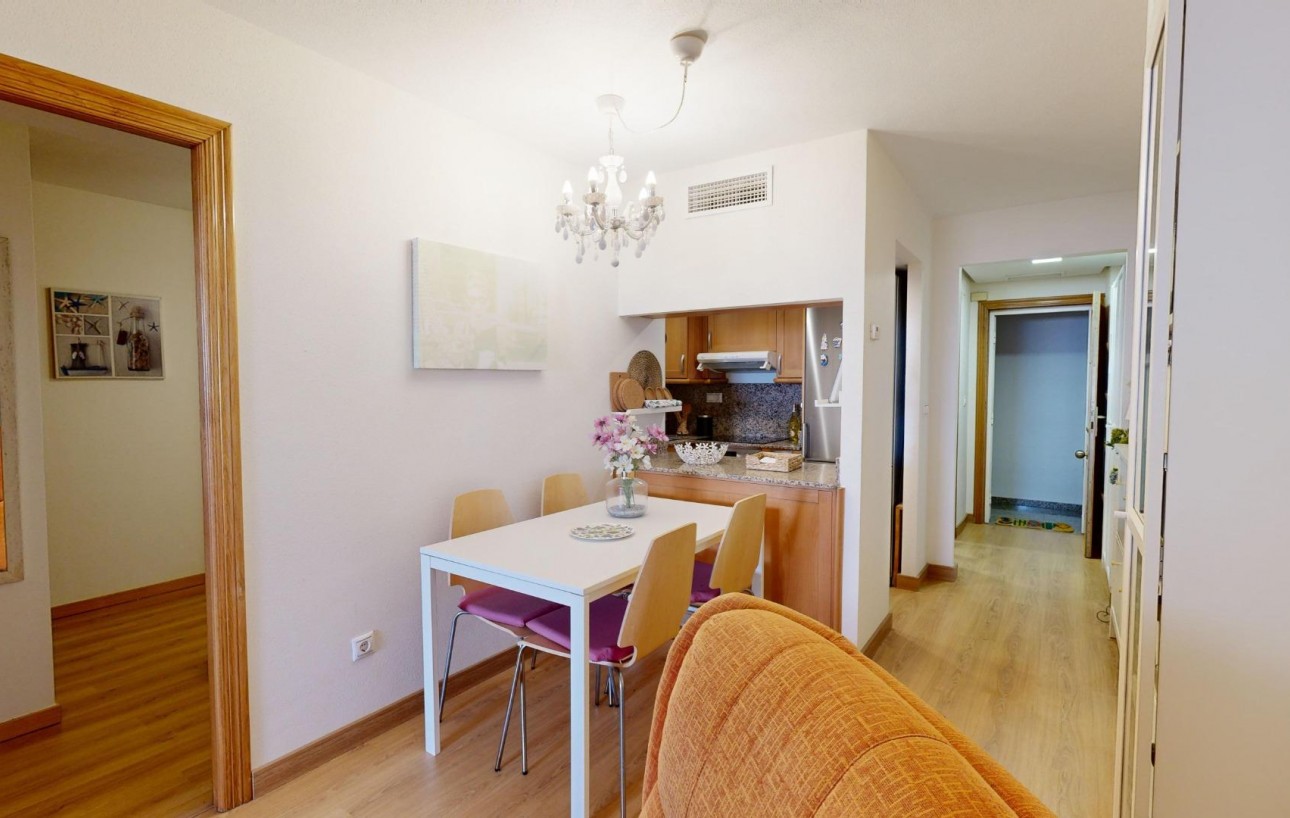 Venta - Apartamento - Torrevieja - Playa de los locos