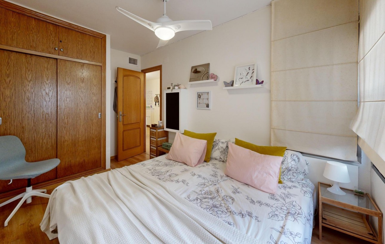 Venta - Apartamento - Torrevieja - Playa de los locos