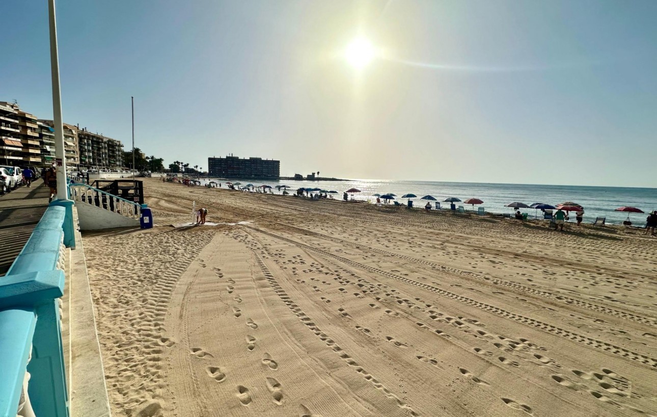 Venta - Apartamento - Torrevieja - Playa de los locos
