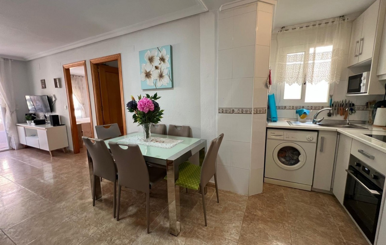 Venta - Apartamento - Torrevieja - Playa de los locos