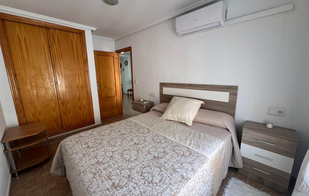 Venta - Apartamento - Torrevieja - Playa de los locos