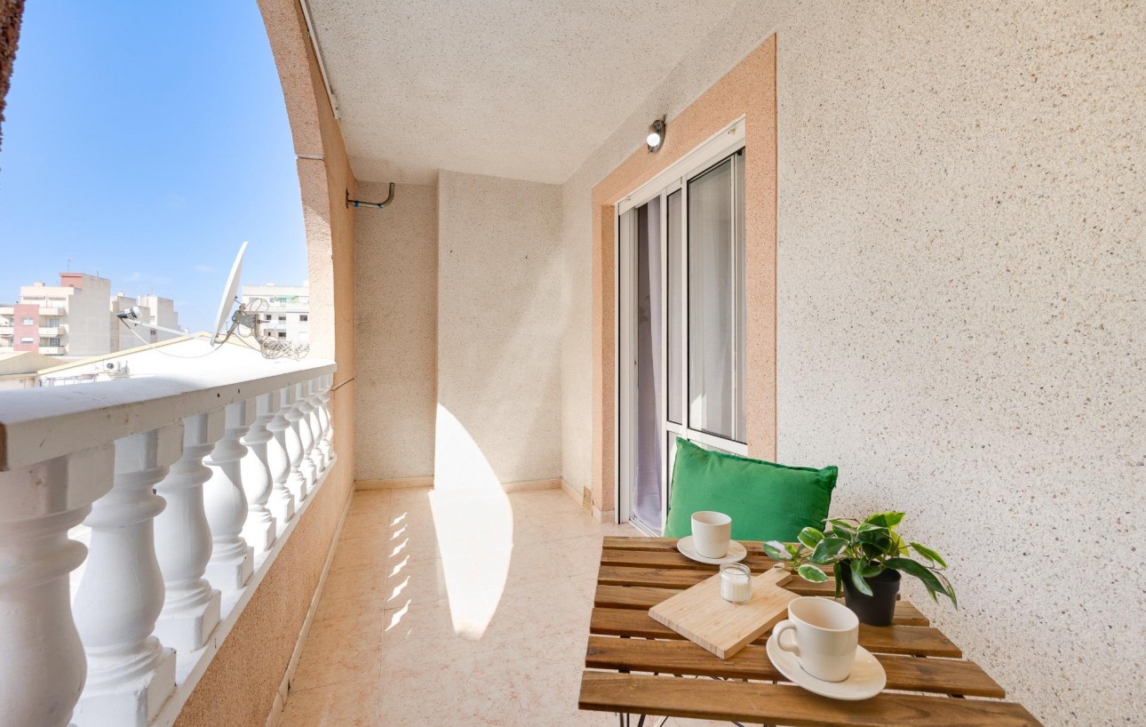 Resale - Lägenhet - Torrevieja - El molino