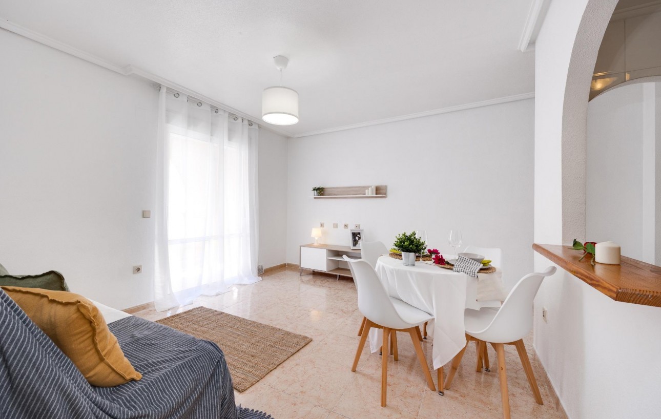 Resale - Lägenhet - Torrevieja - El molino