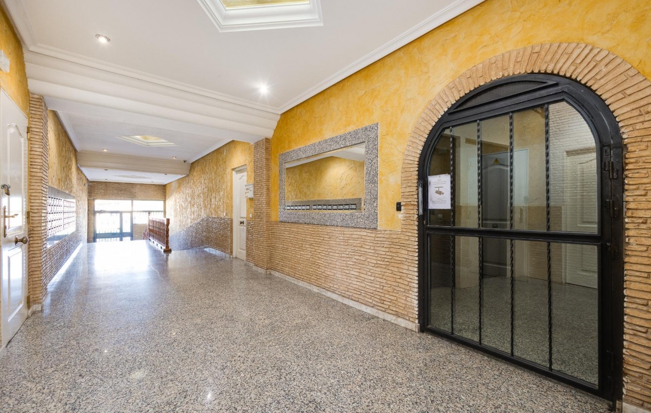 Resale - Lägenhet - Torrevieja - El molino