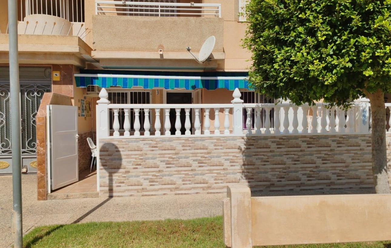 Venta - Apartamento - Torrevieja - Nueva Torrevieja