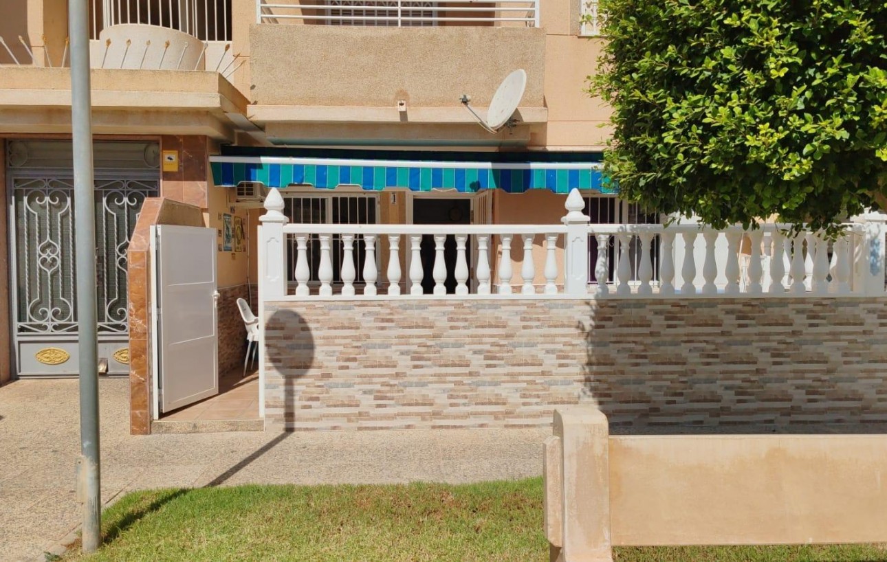 Venta - Apartamento - Torrevieja - Nueva Torrevieja