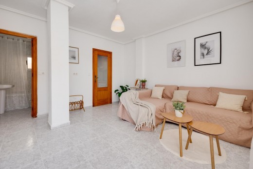 Venta - Bungalow Planta Baja - Torrevieja - Los Frutales