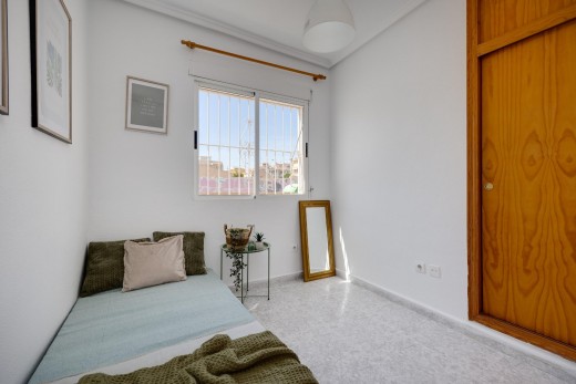 Venta - Bungalow Planta Baja - Torrevieja - Los Frutales