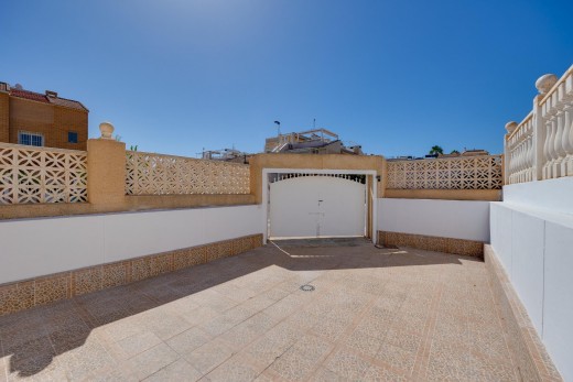Venta - Bungalow Planta Baja - Torrevieja - Los Frutales