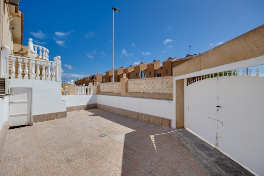 Venta - Bungalow Planta Baja - Torrevieja - Los Frutales
