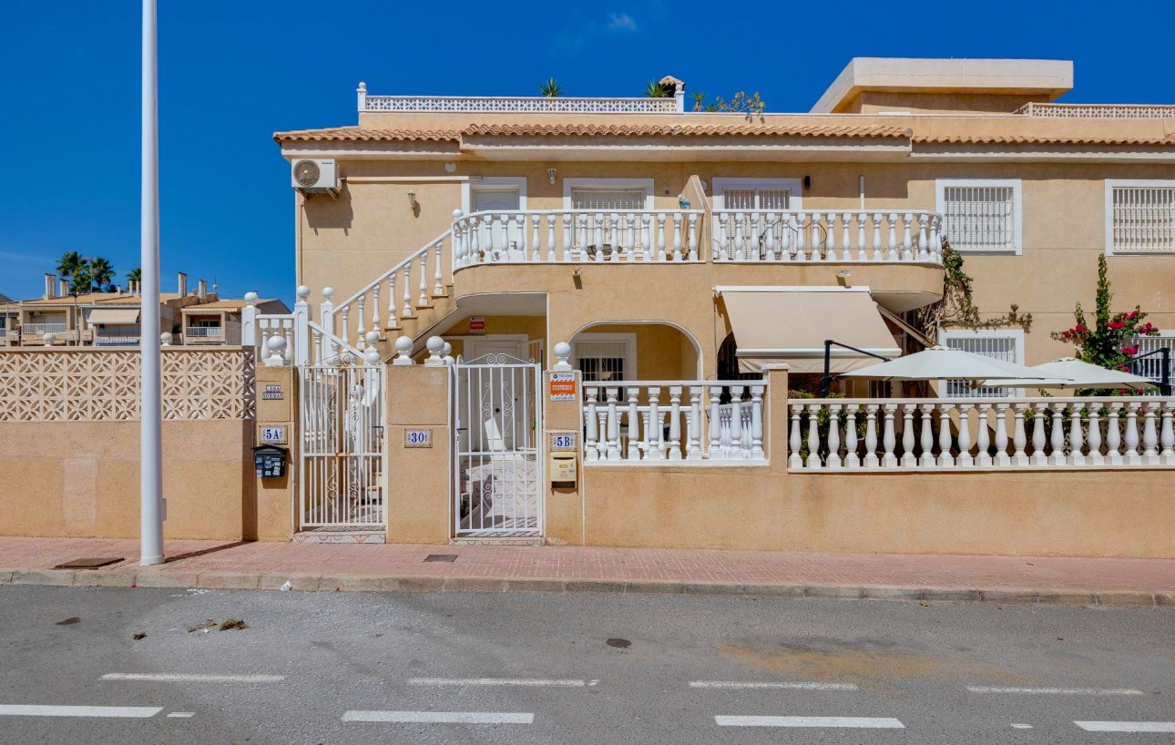Venta - Bungalow Planta Baja - Torrevieja - Los Frutales