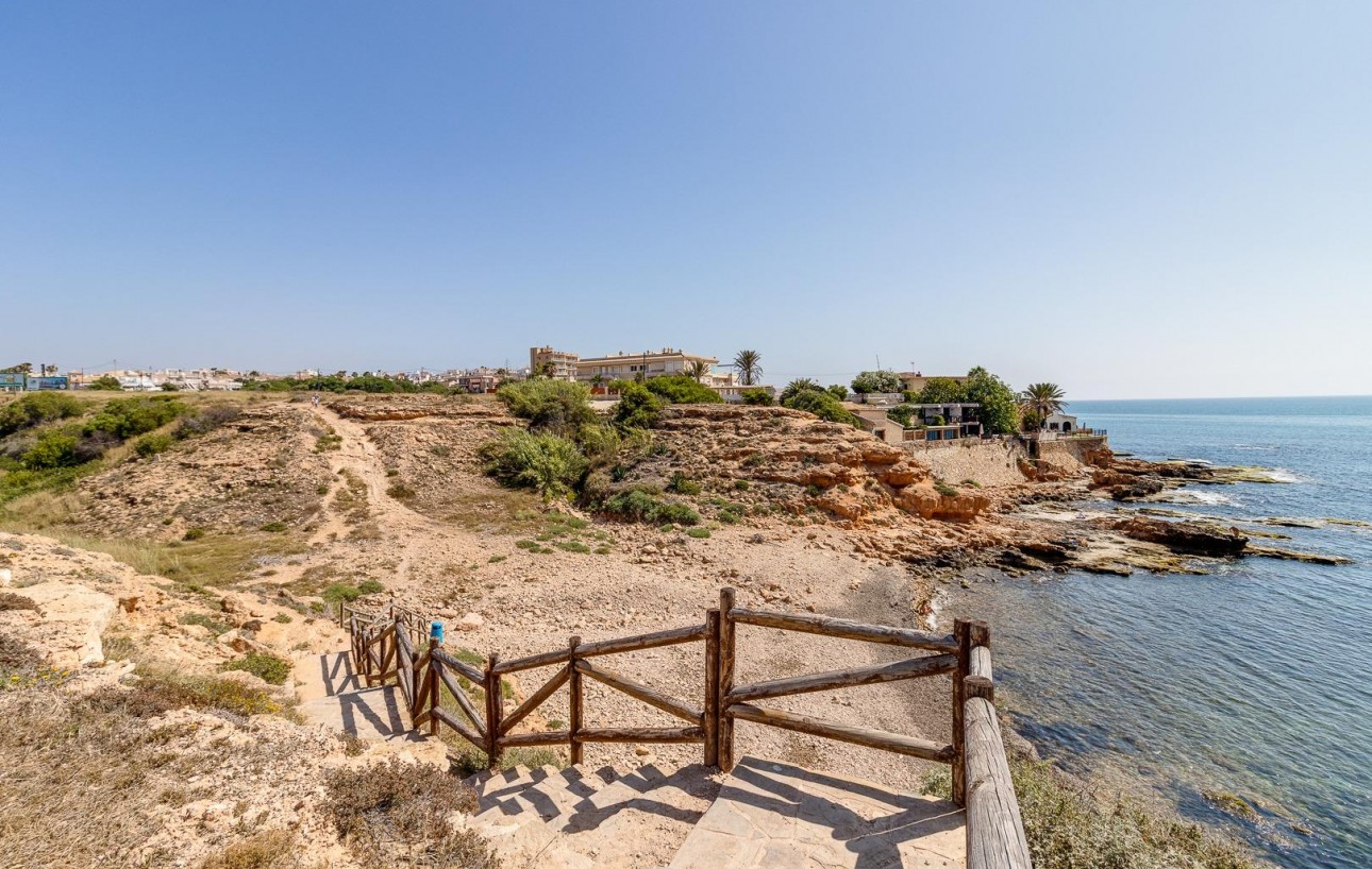 Venta - Bungalow Planta Baja - Torrevieja - Los Frutales