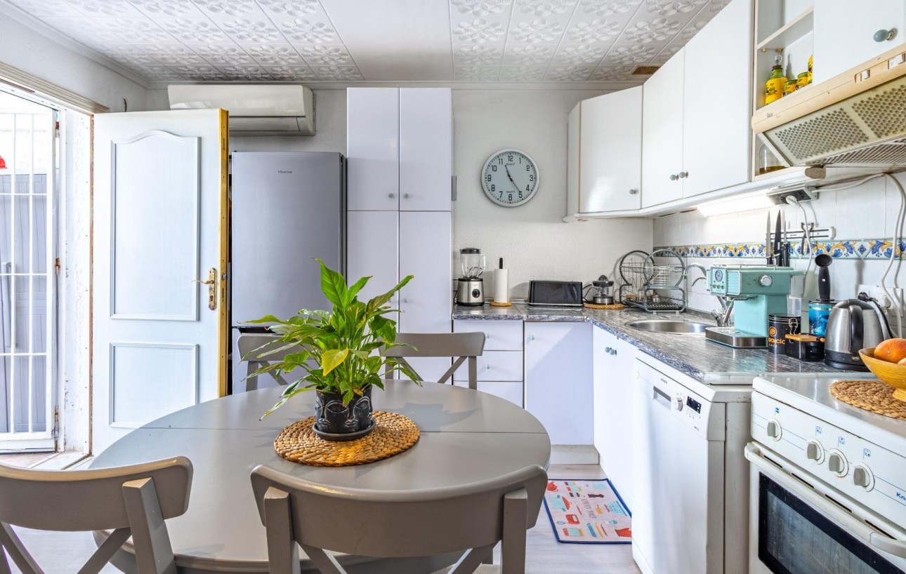 Venta - Bungalow - Torrevieja - La Siesta - El Salado - Torreta