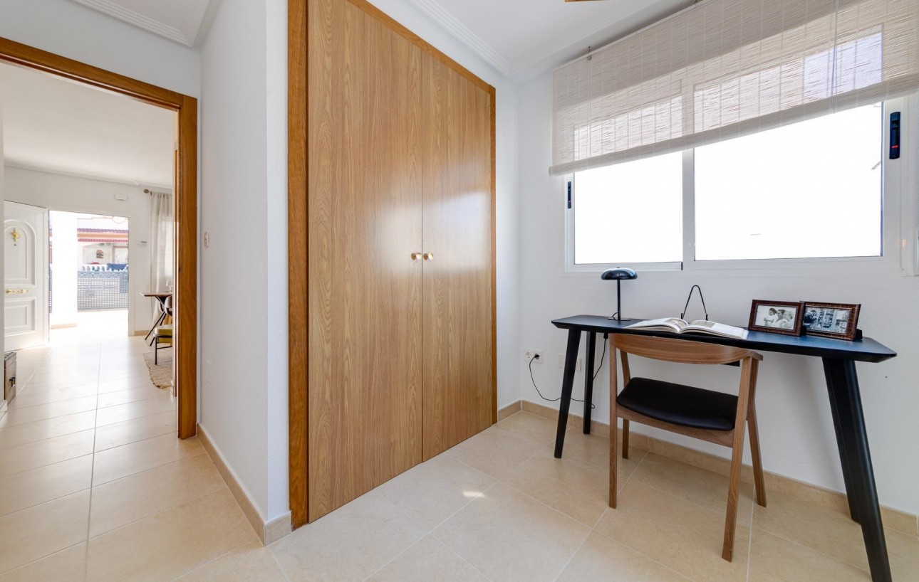 Venta - Villa - San Fulgencio - El Oasis