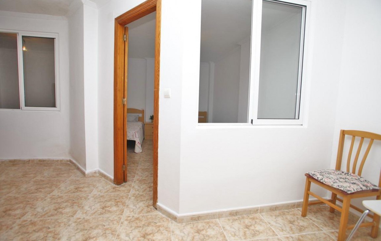 Venta - Apartamento - Torrevieja - Playa del cura