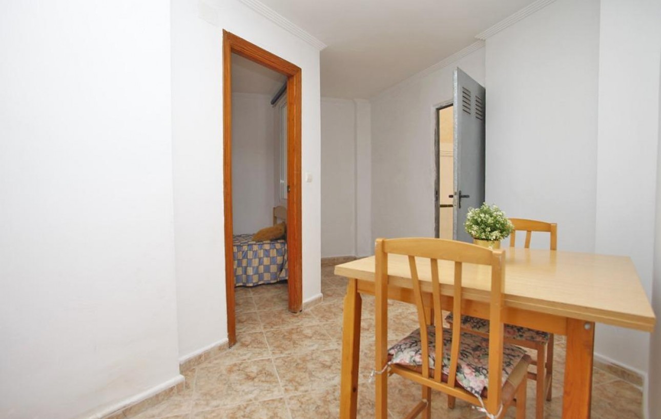 Venta - Apartamento - Torrevieja - Playa del cura