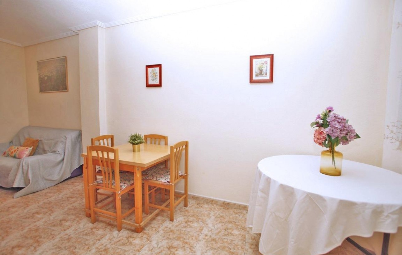 Venta - Apartamento - Torrevieja - Playa del cura