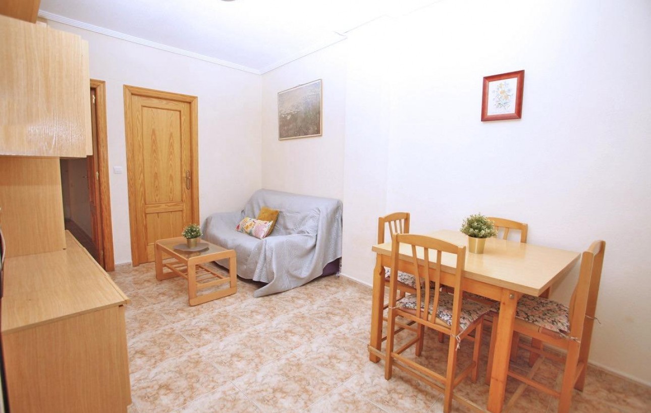 Venta - Apartamento - Torrevieja - Playa del cura