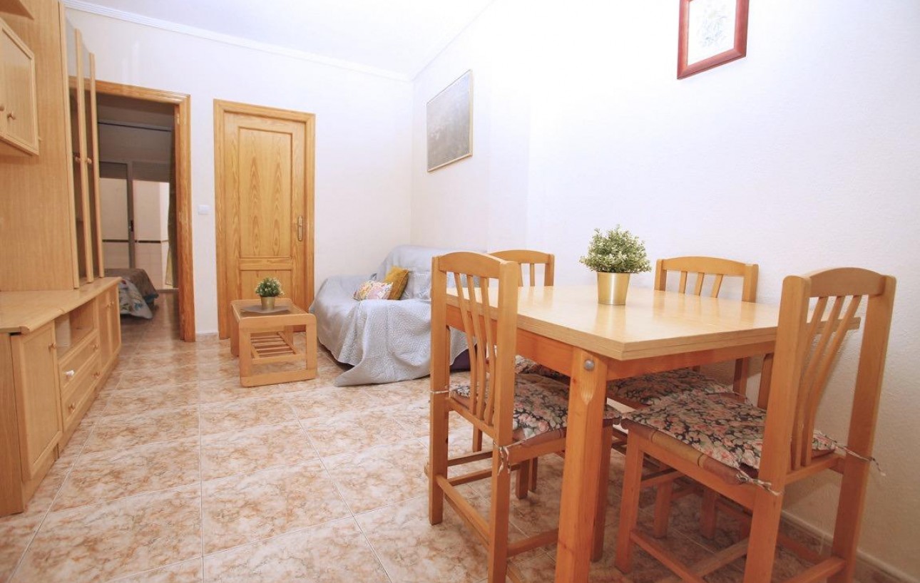 Venta - Apartamento - Torrevieja - Playa del cura