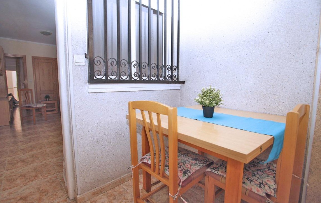 Venta - Apartamento - Torrevieja - Playa del cura
