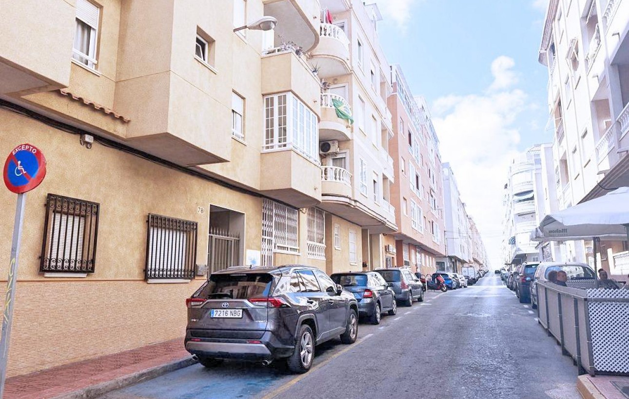 Venta - Apartamento - Torrevieja - Playa del cura