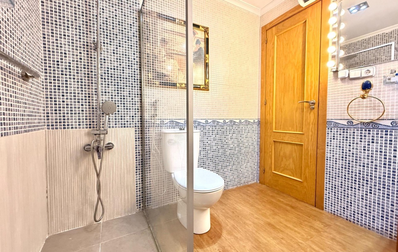 Venta - Piso - Torrevieja - Centro