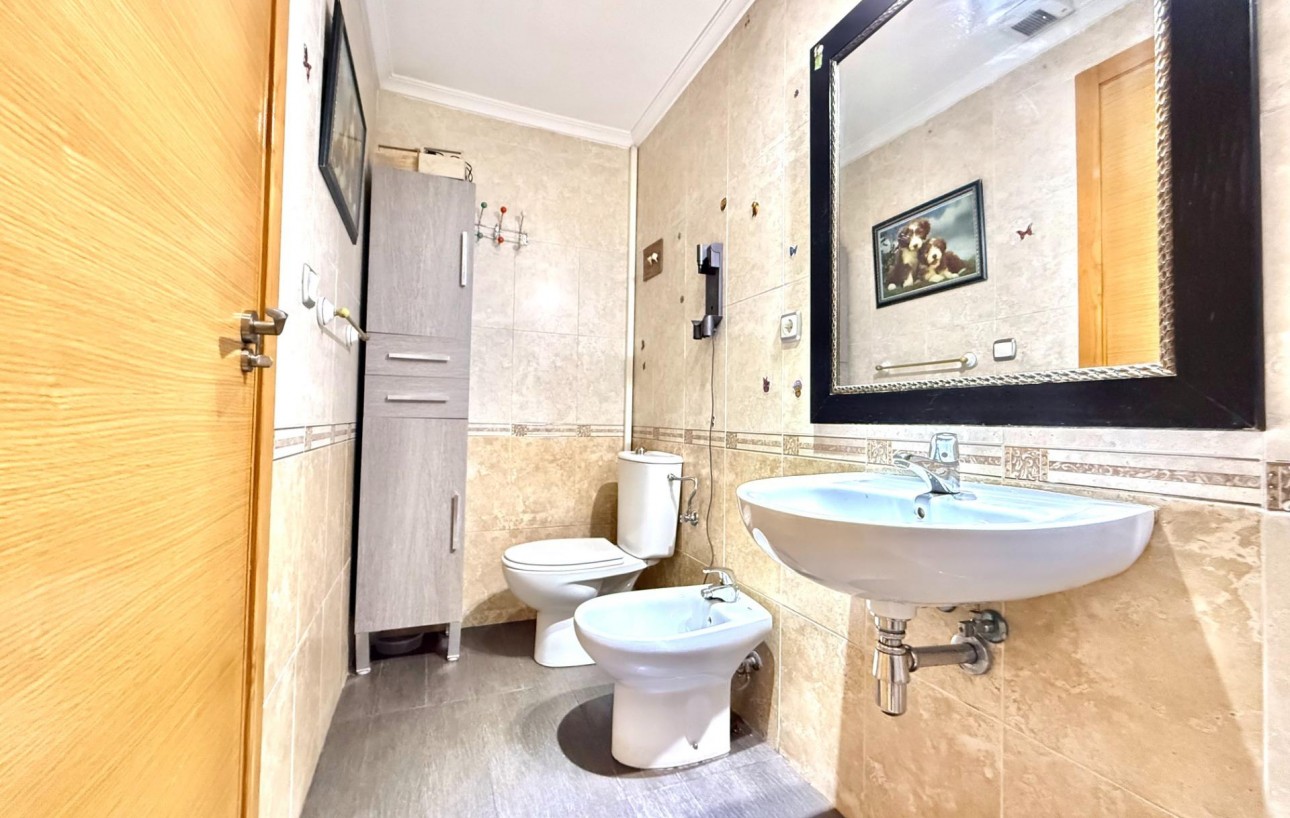 Venta - Piso - Torrevieja - Centro