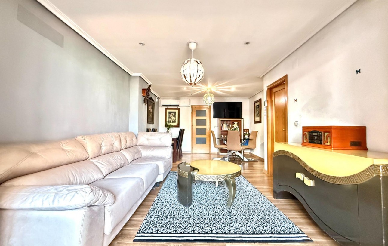 Venta - Piso - Torrevieja - Centro