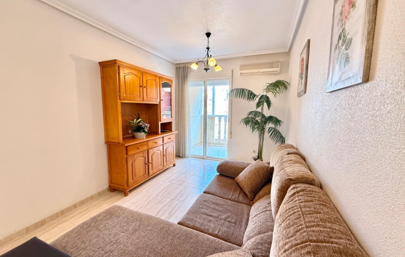 Venta - Apartamento - Torrevieja - Centro
