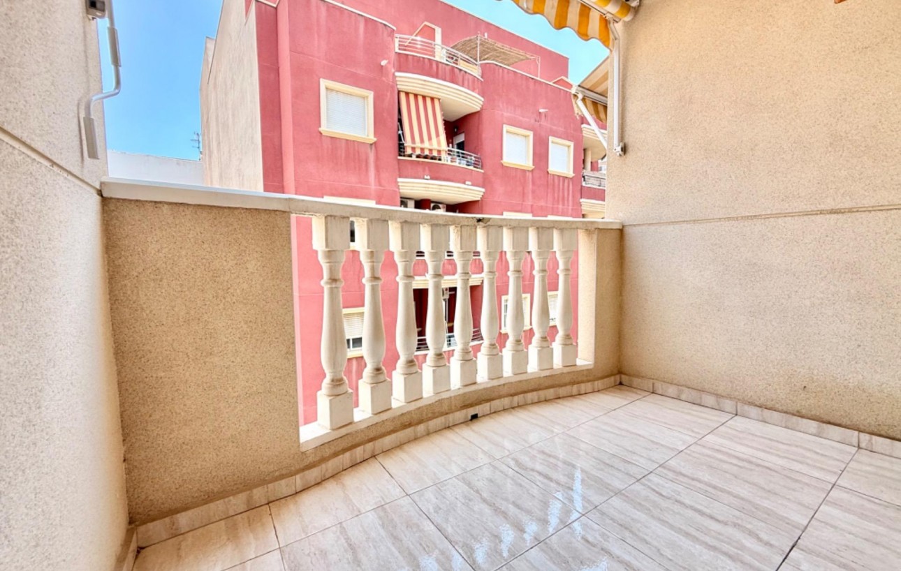 Venta - Apartamento - Torrevieja - Centro