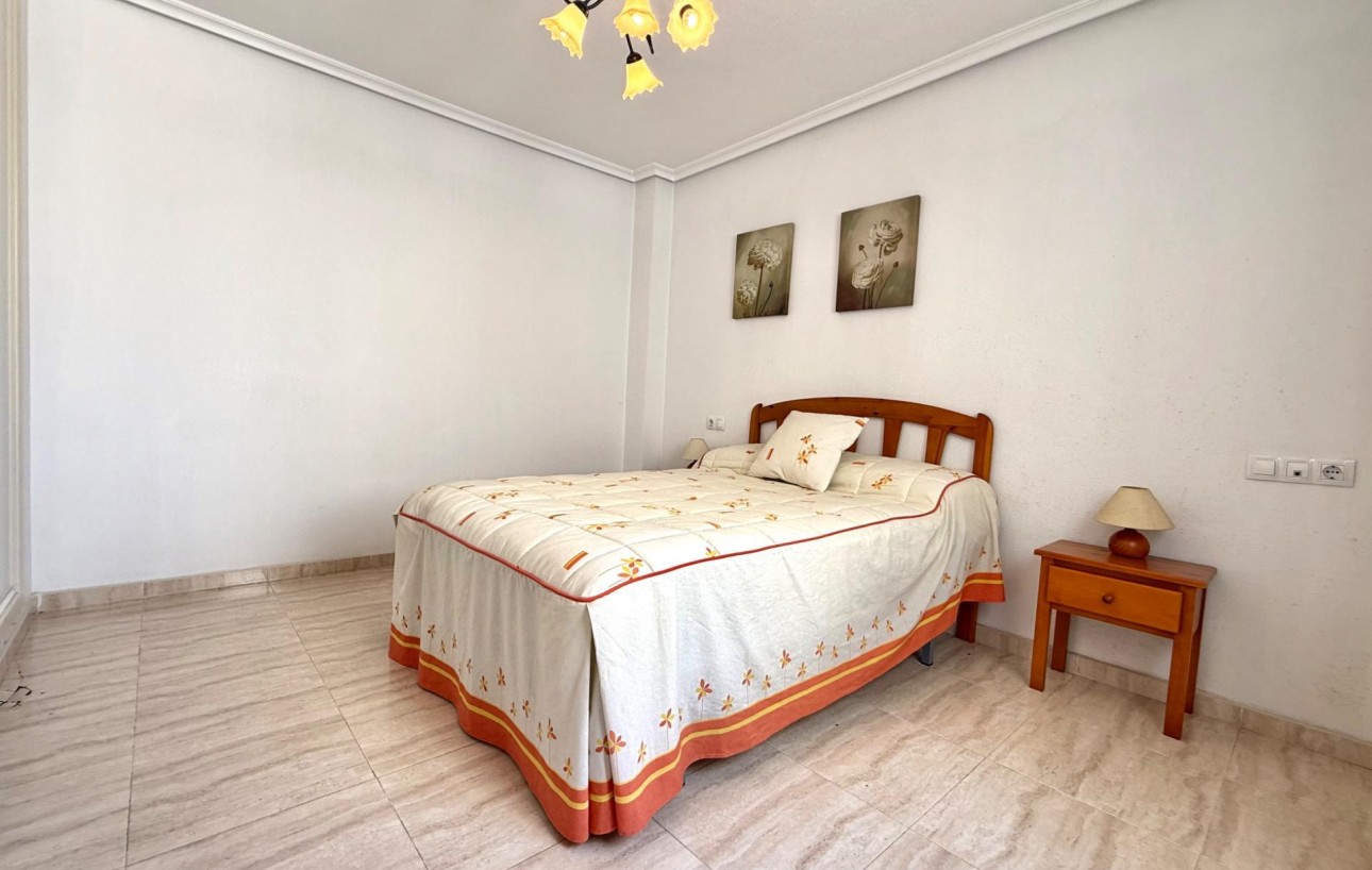 Venta - Apartamento - Torrevieja - Centro