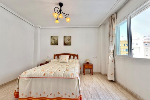 Venta - Apartamento - Torrevieja - Centro