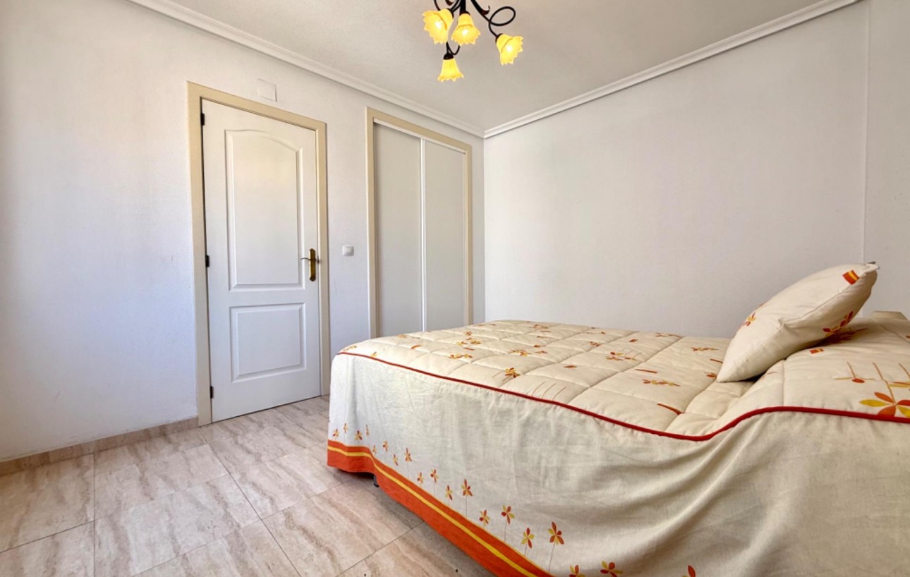 Venta - Apartamento - Torrevieja - Centro