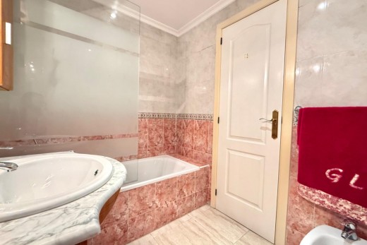 Venta - Apartamento - Torrevieja - Centro