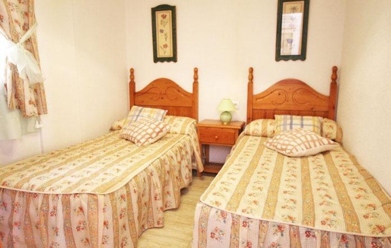 Venta - Apartamento - Guardamar del Segura - CENTRO