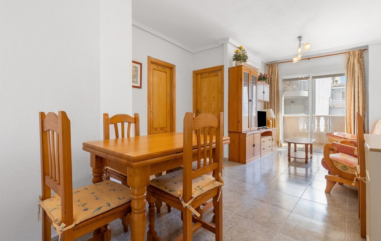 Revente - Appartement - Torrevieja - Centro