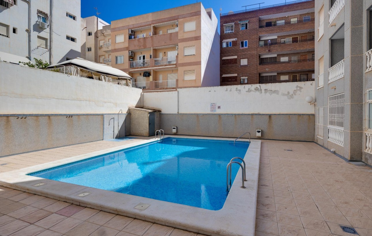 Sale - Apartment - Torrevieja - Habaneras