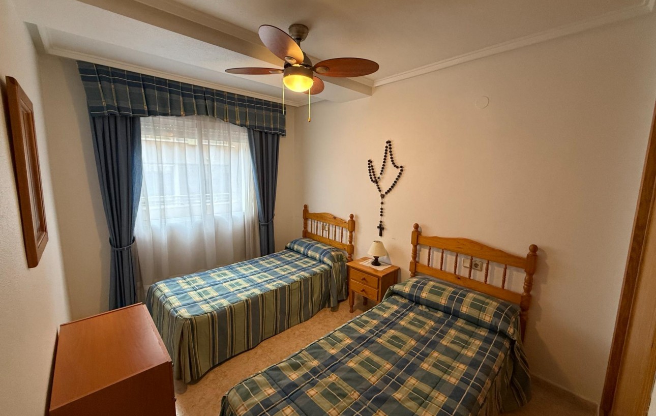 Venta - Apartamento - Torrevieja - Playa del cura