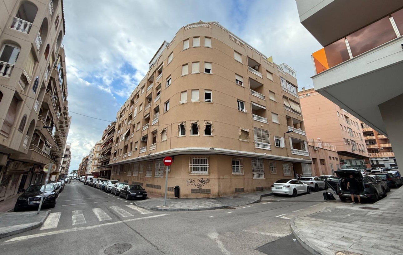 Venta - Apartamento - Torrevieja - Playa del cura