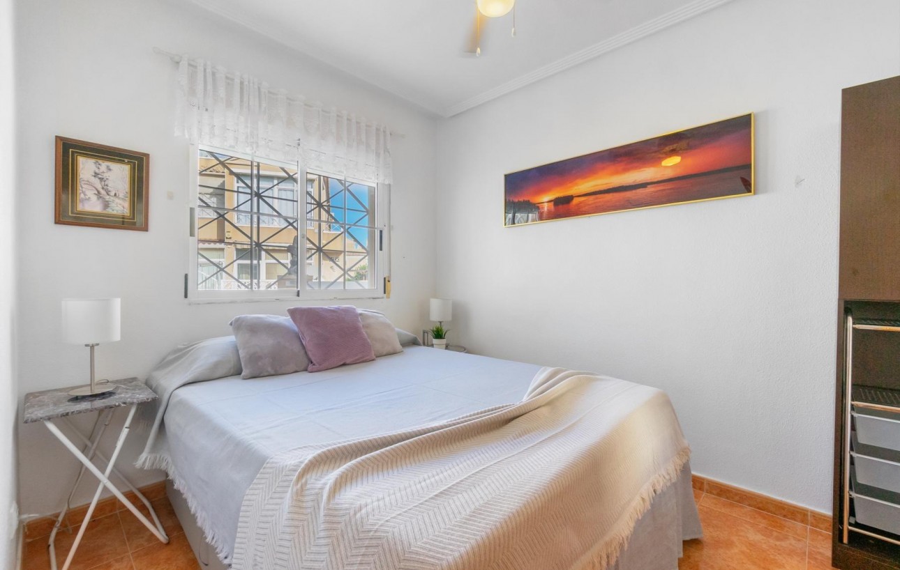 Venta - Chalet - Torrevieja - La Siesta - El Salado - Torreta