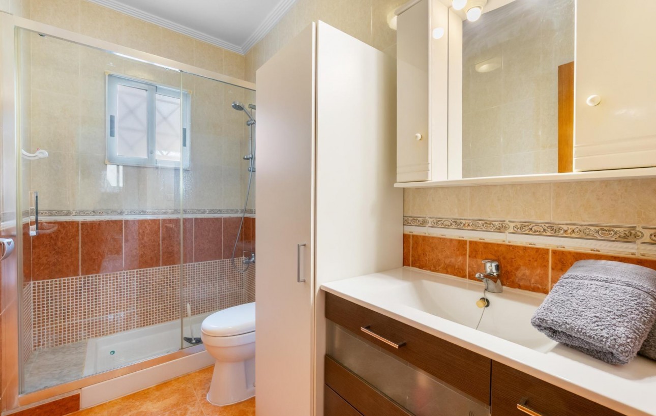 Venta - Chalet - Torrevieja - La Siesta - El Salado - Torreta